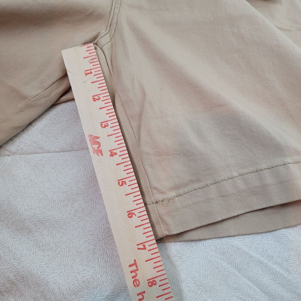 Hybrid & Company Bermuda Shorts Womens 9 Tan Mid Rise Flat Front NWT preppy - Picture 5 of 8